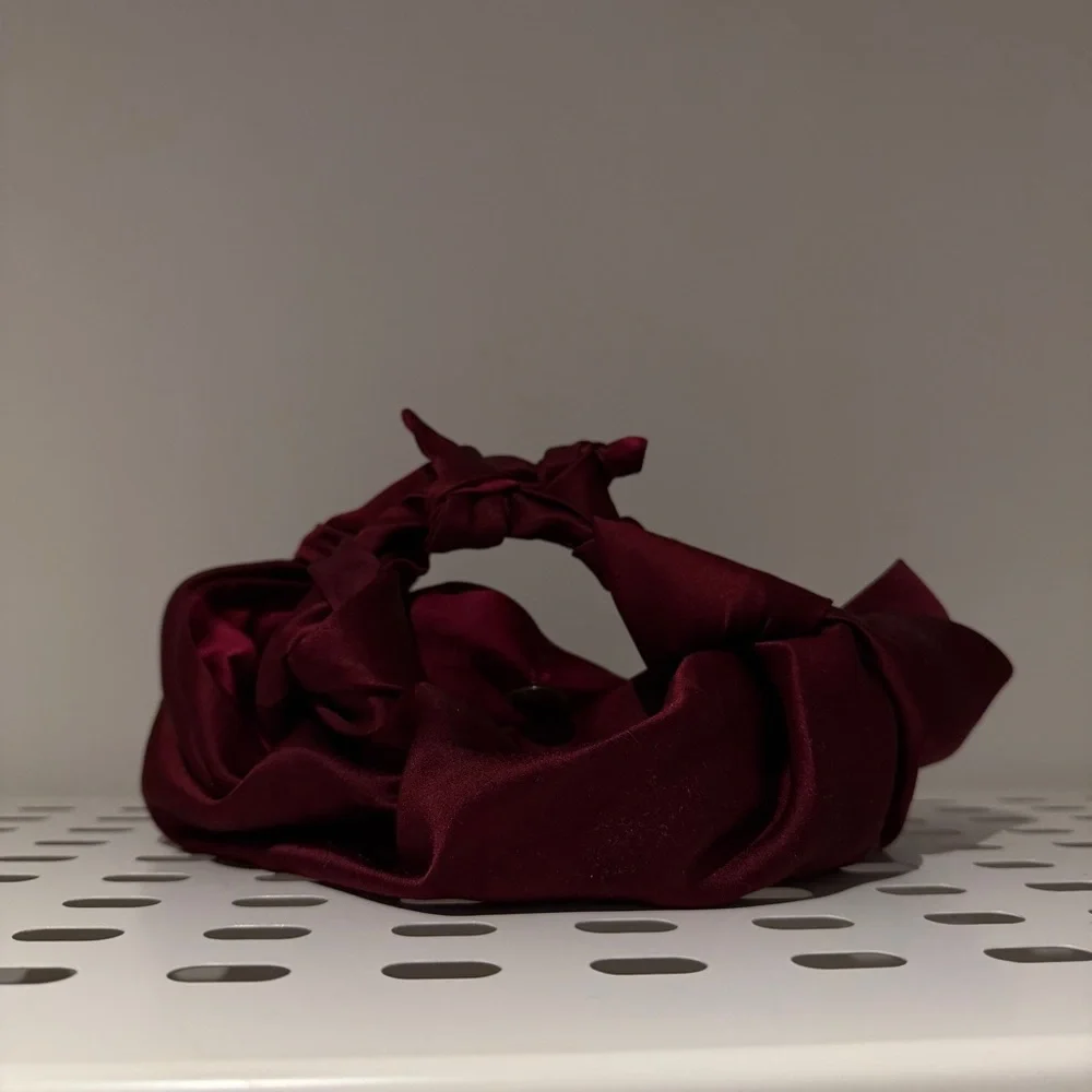 THE ROW Satin The Ascot Bag Burgundy - Picture 3 of 5